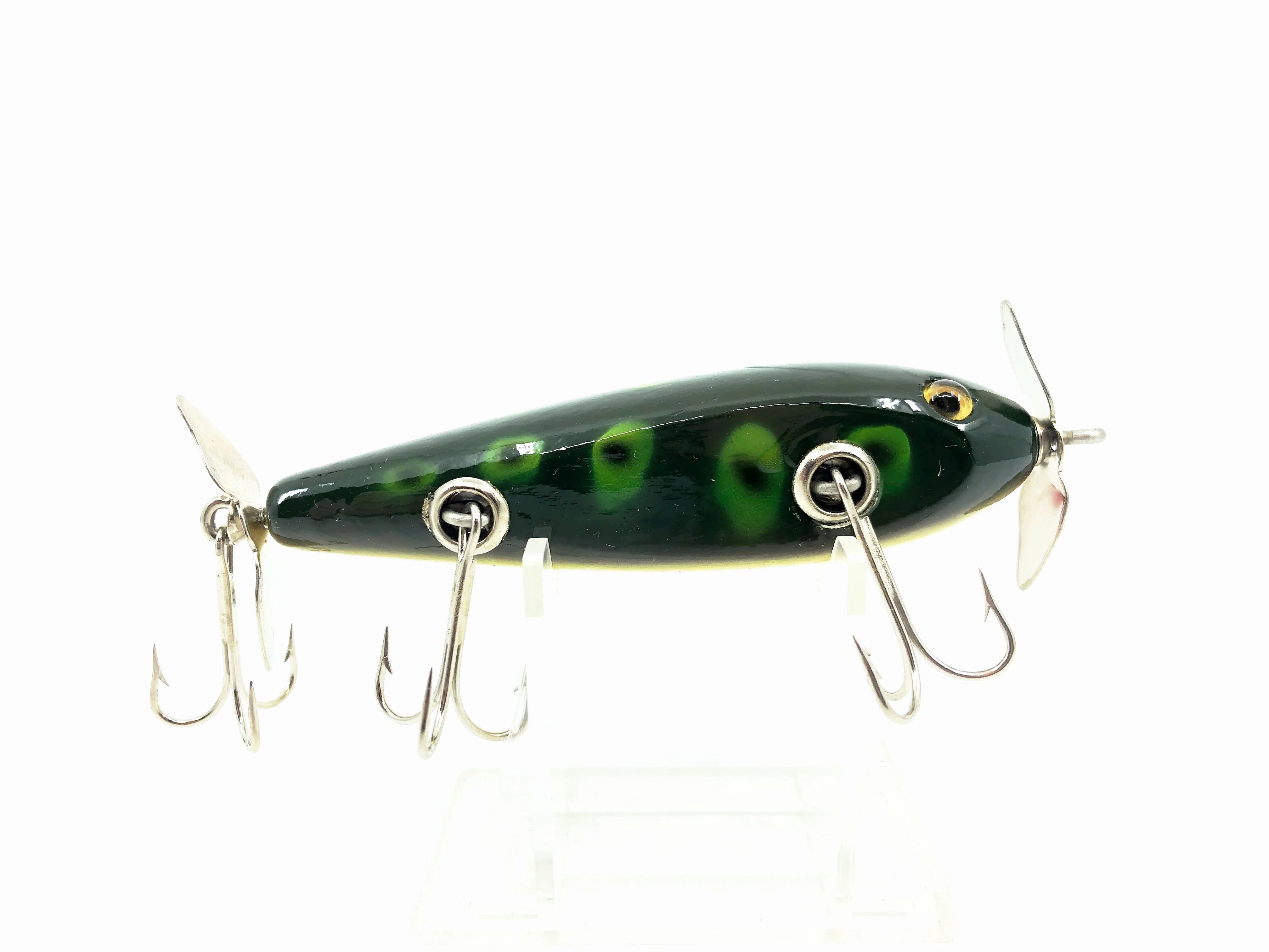 Creek Chub 1500 Wooden GE Injured Minnow, F Frog Color