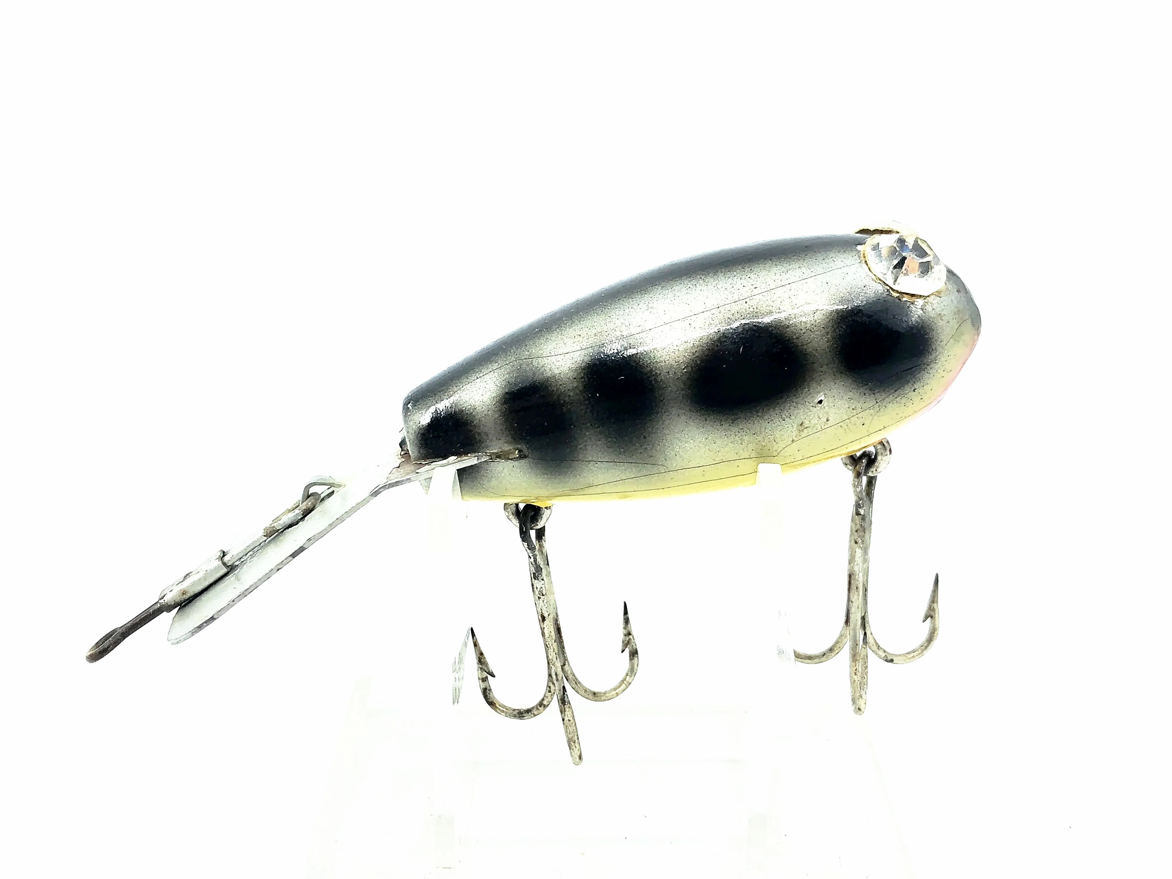 Creek Chub 7000 Seven Thousand, Repainted Silver/Yellow/Black Dots Color