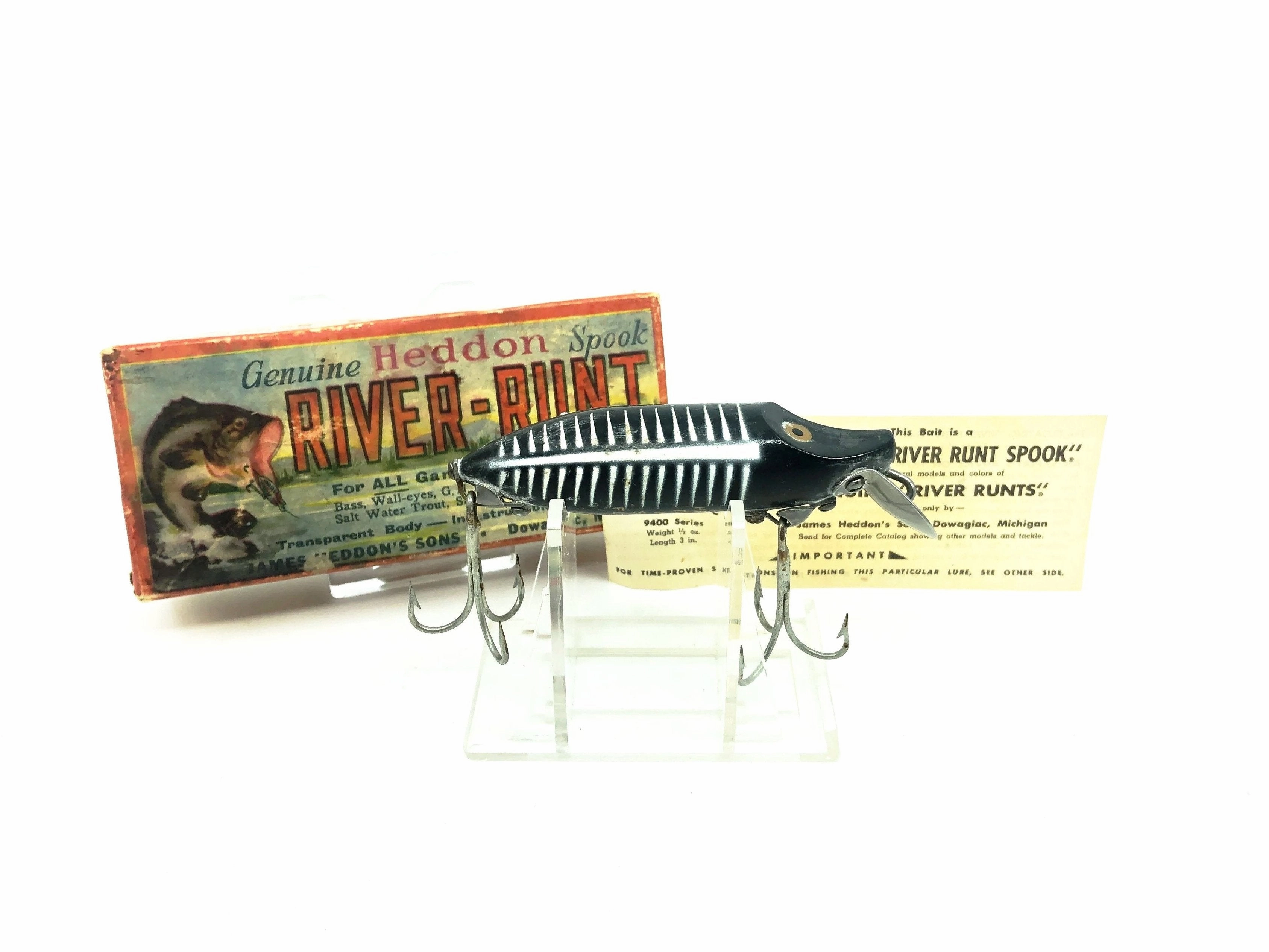 Heddon River Runt Spook Floater 9400-XBW Black Shore Minnow Color with Box