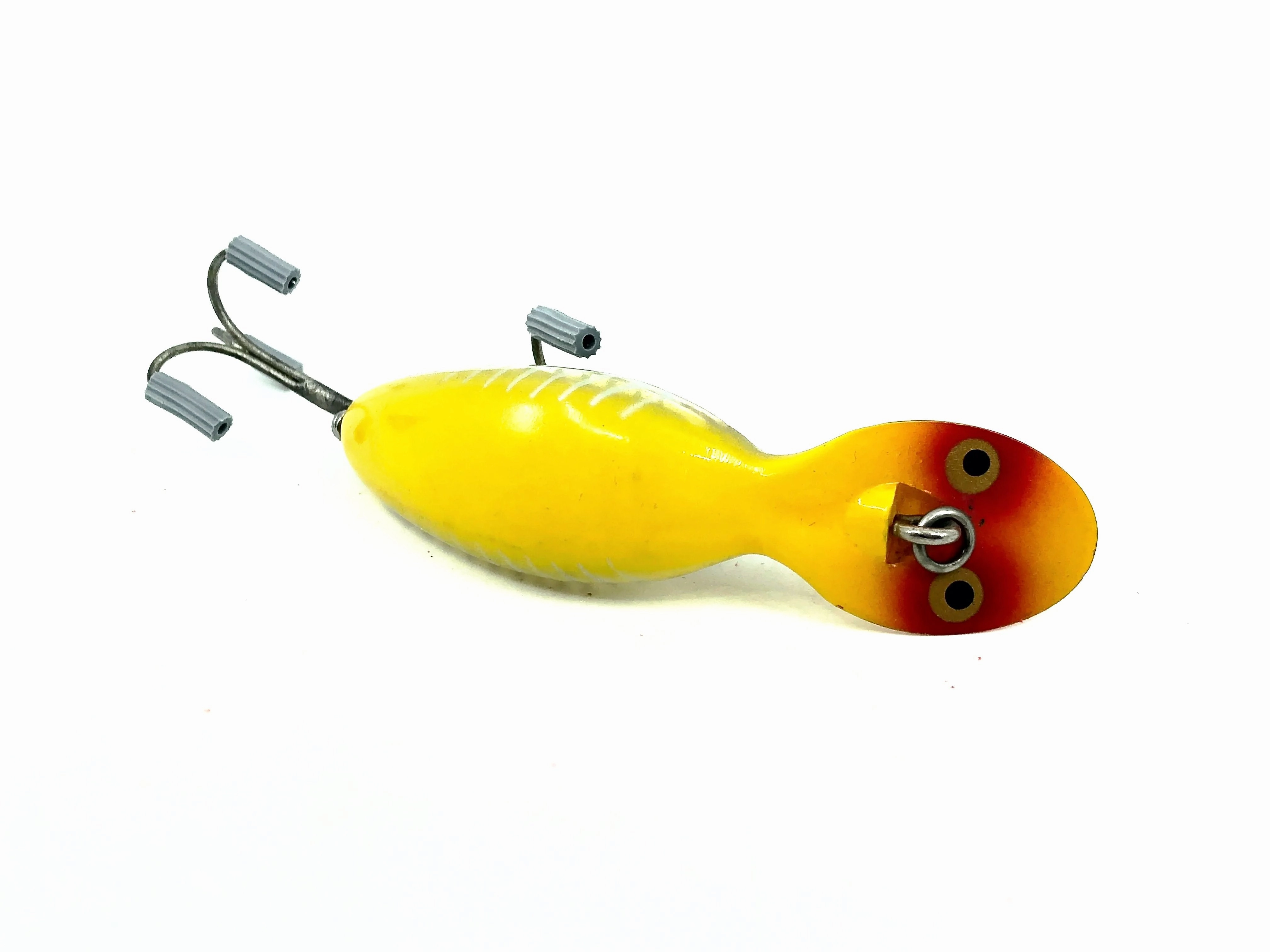 Heddon Tadpolly Spook XRY Yellow Shore Color (1951-1957, 1969-1976)