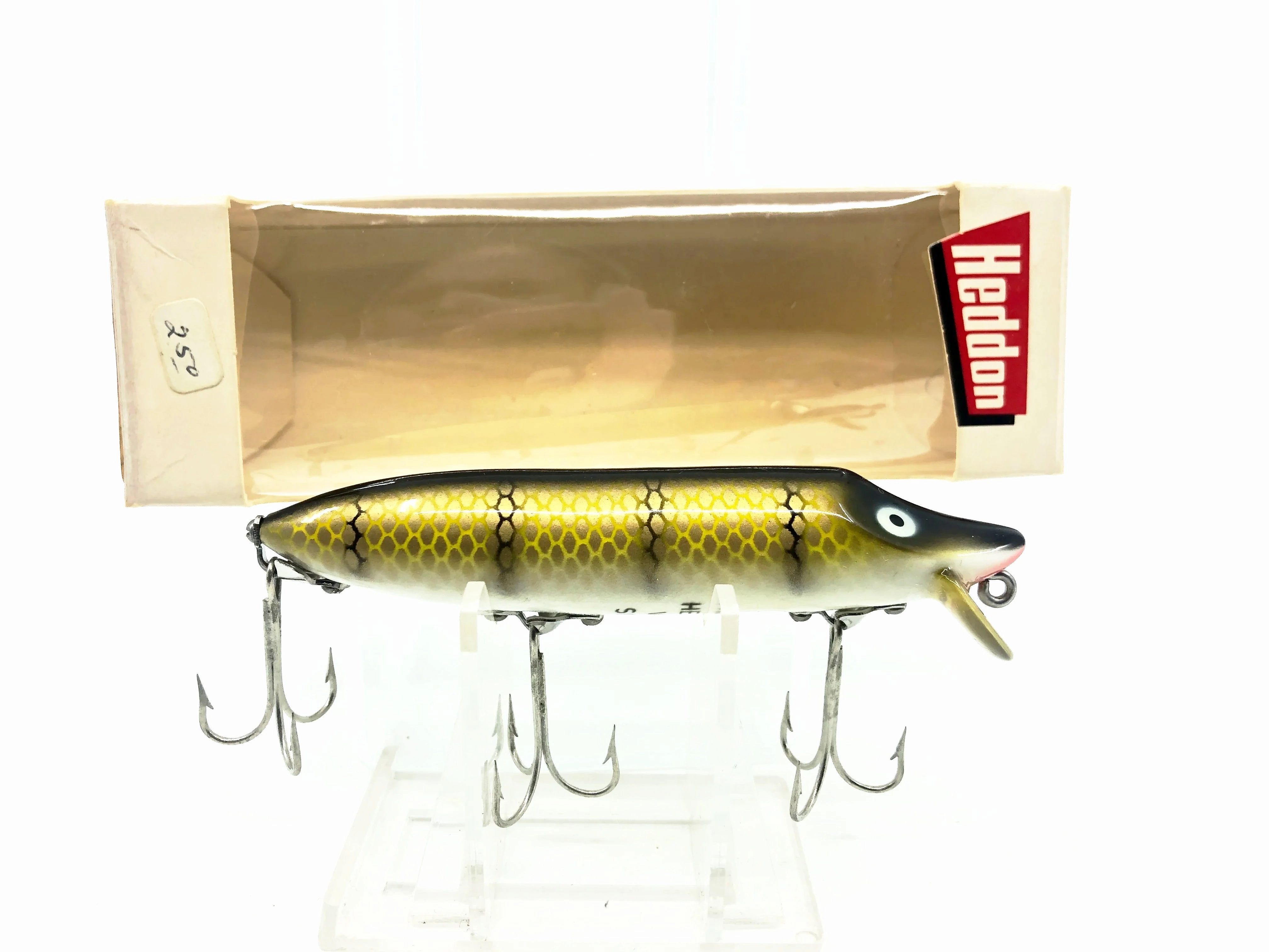 Heddon Vamp Spook 9750 M Pike Color w/Box-Plastic Lip!
