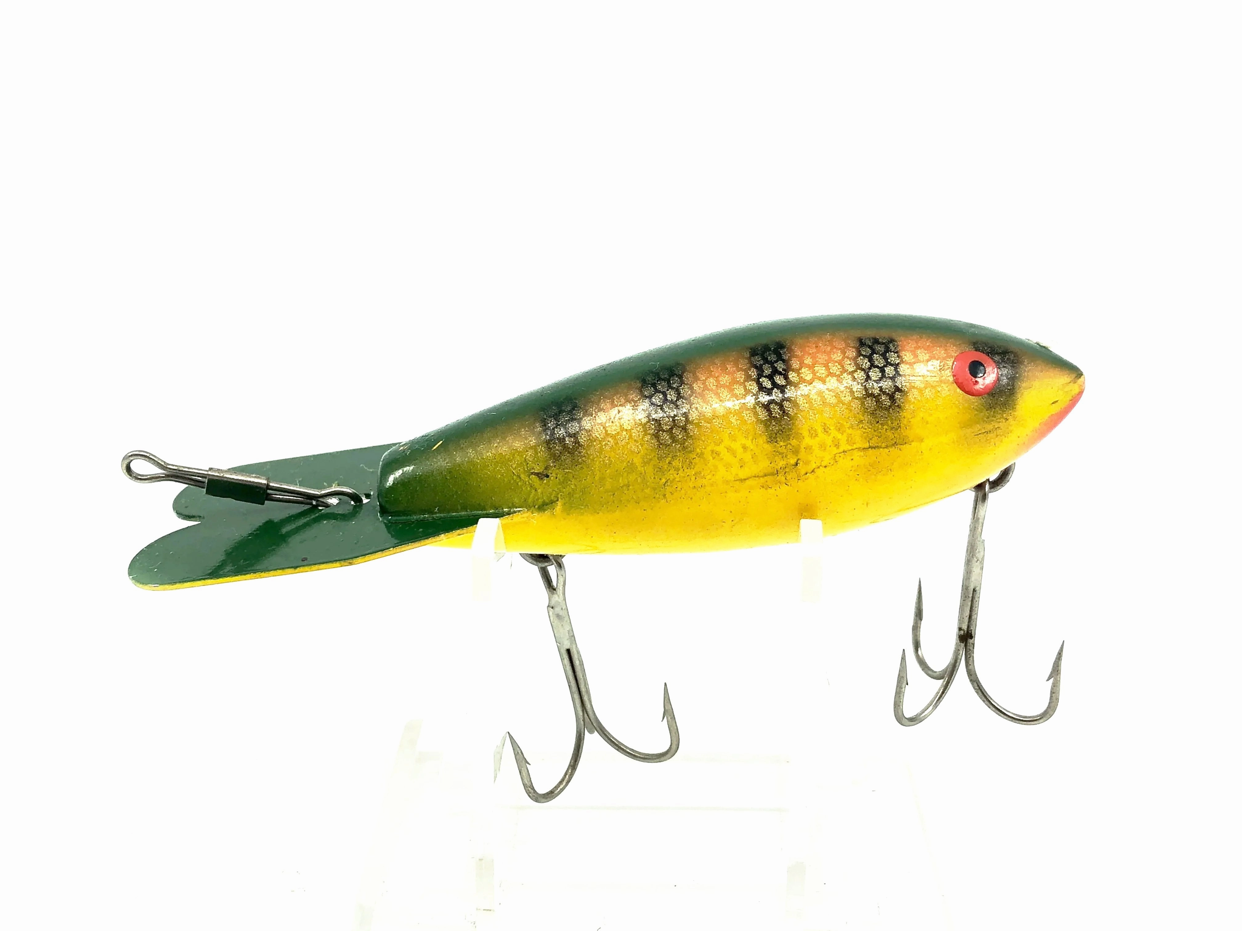 Imitation Bomber, Perch Color
